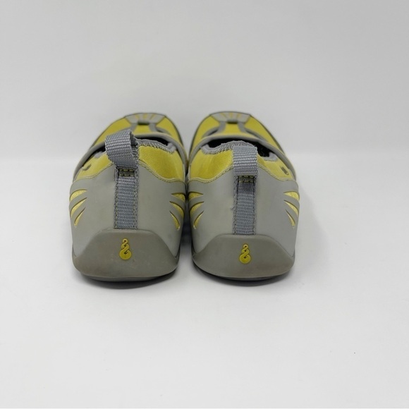 Ahnu Pacific Slip On Comfort Mary Jane Water - Picture 7 of 9